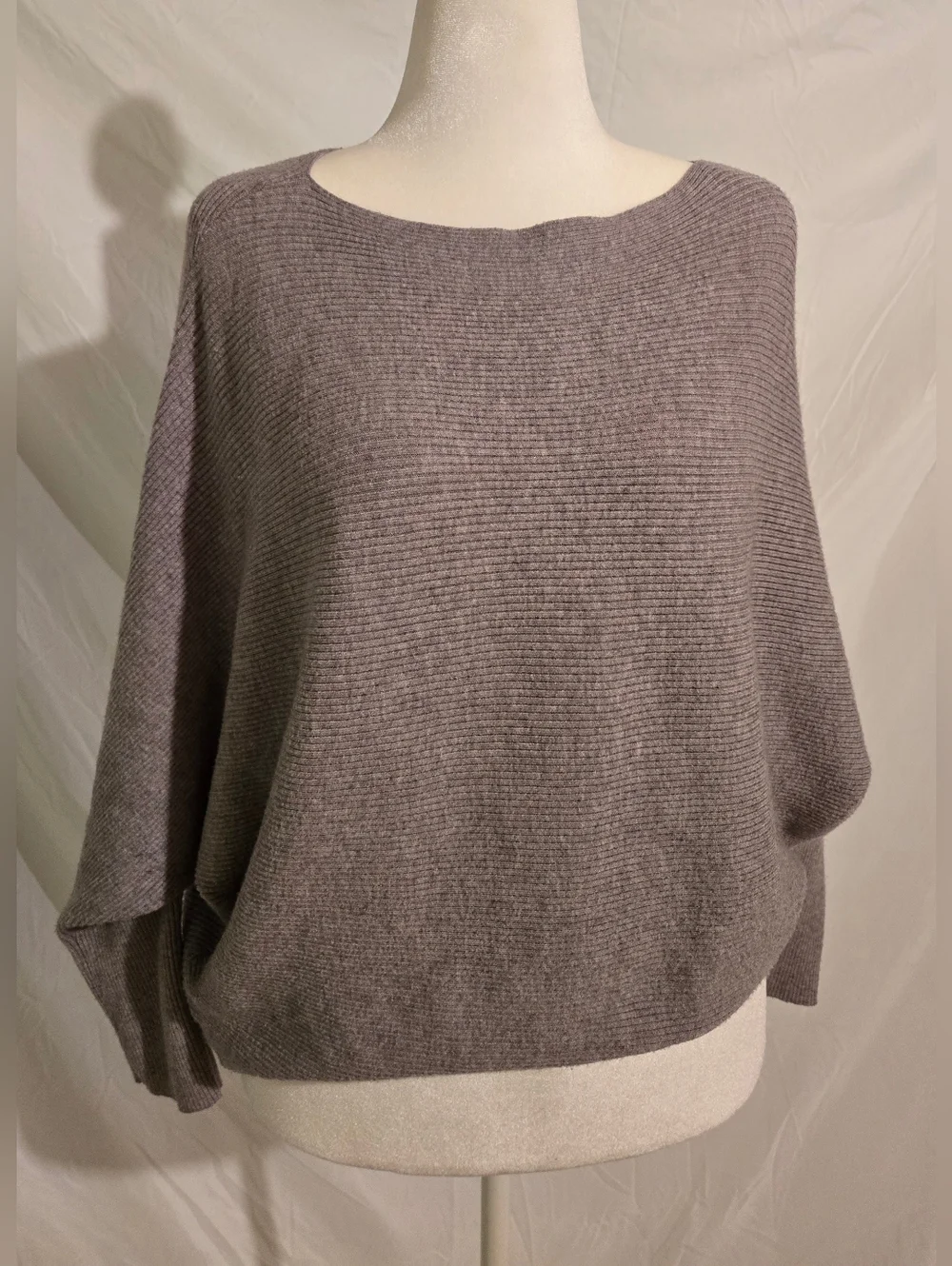 Ribbed Boatneck Sweater With Bat Wing Sleeves - Heather Gray
